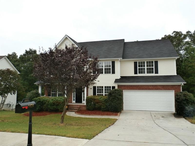 1424 Log Cabin Ln, Lawrenceville, GA 30045 - photo 1