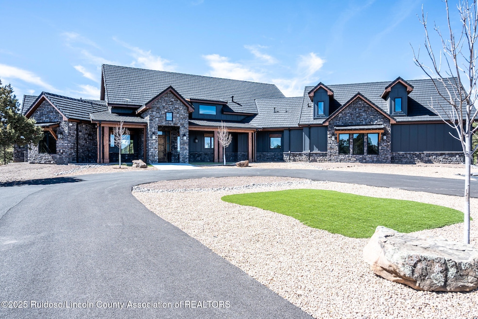 For Sale $2,590,000