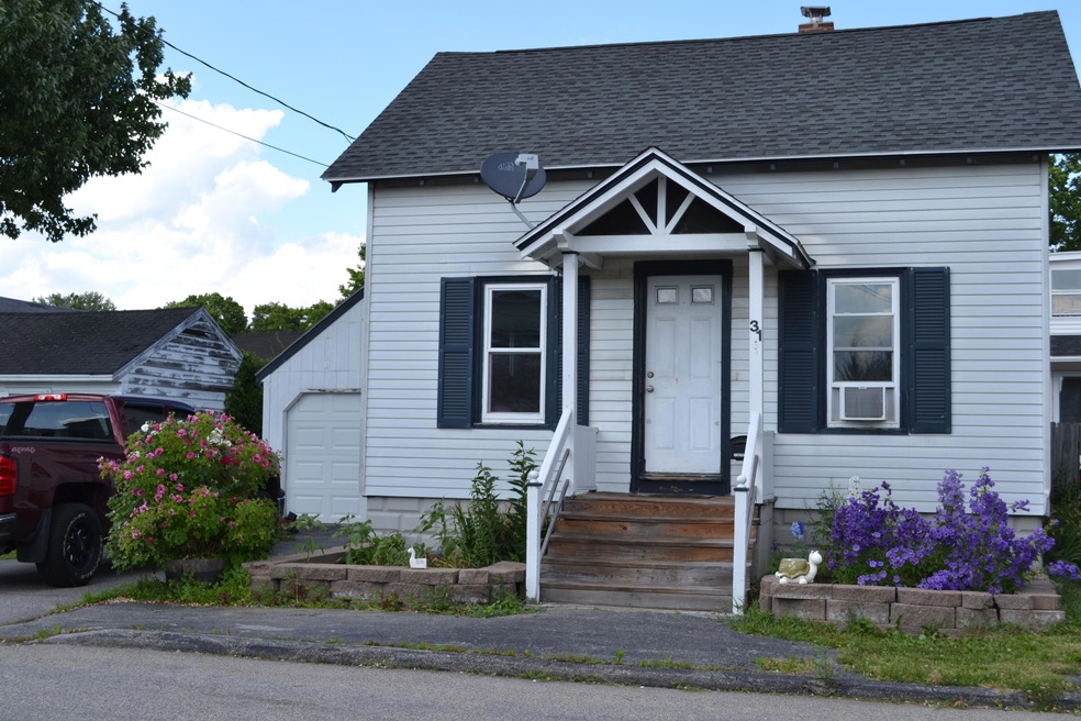 31 Harrison Ave, Biddeford, ME 04005 - photo 1