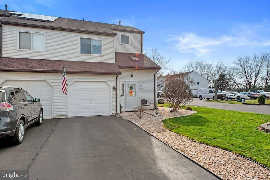 19 Cinnamon Dr unit 19, Lumberton, NJ 08048 - photo 1