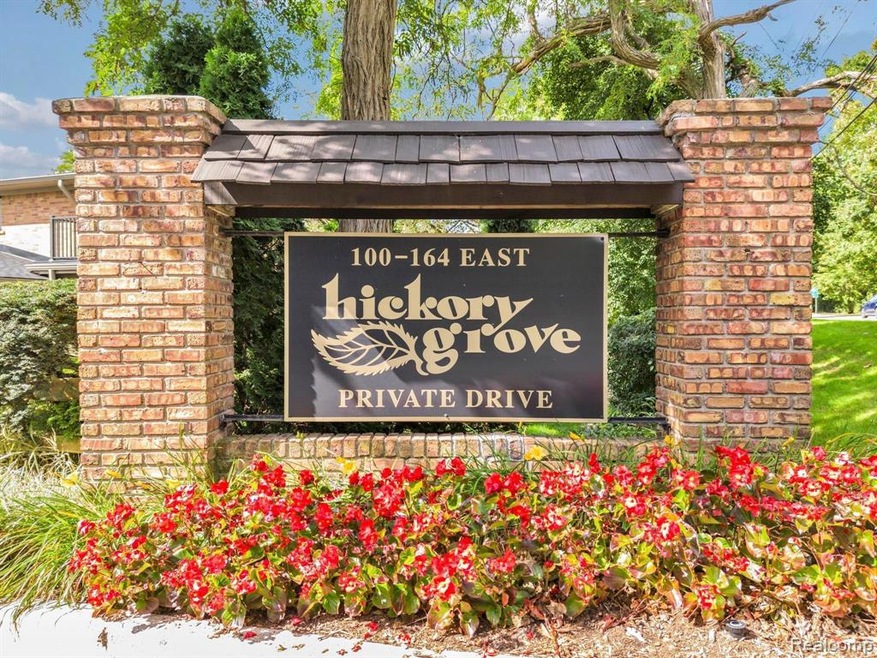 154 E Hickory Grove Rd unit C10, Bloomfield Hills, MI 48304 - photo 1