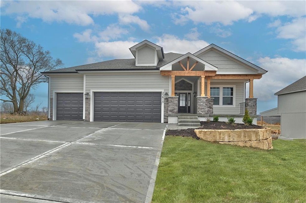 Pending $785,995 • Co-Listing Agent