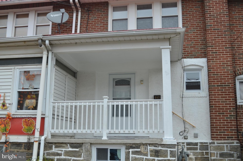 317 Roberta Ave, Darby, PA 19023 - photo 1