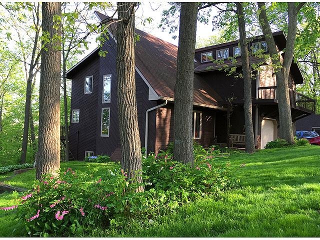 5605 Winners Cir, Fitchburg, WI 53575 - photo 1