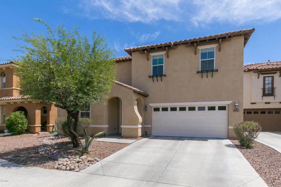 1073 W Caroline Ln-2