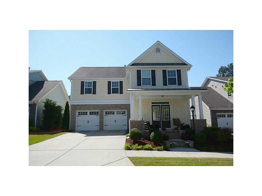 Exterior Front. Relax on your Rocking chair front 