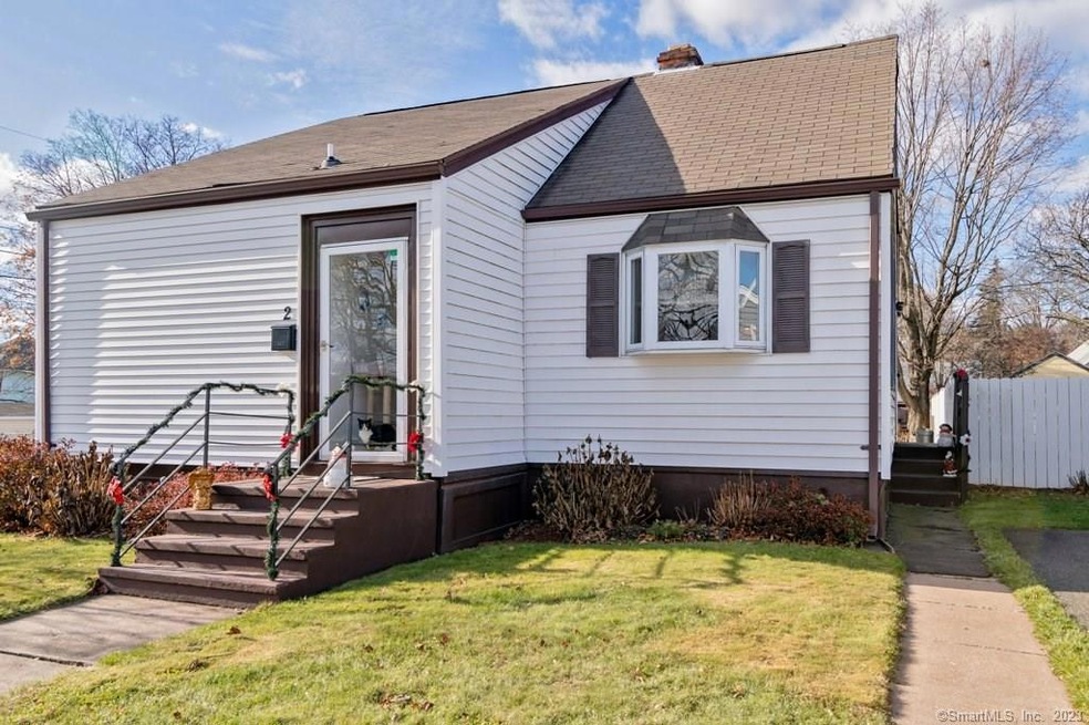 2 Elm Ct, East Haven, CT 06512 - photo 1