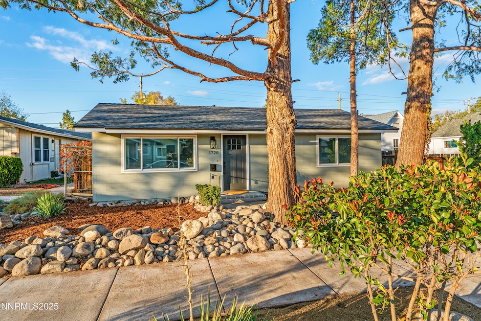 1720 G St, Sparks, NV 89431 - photo 1