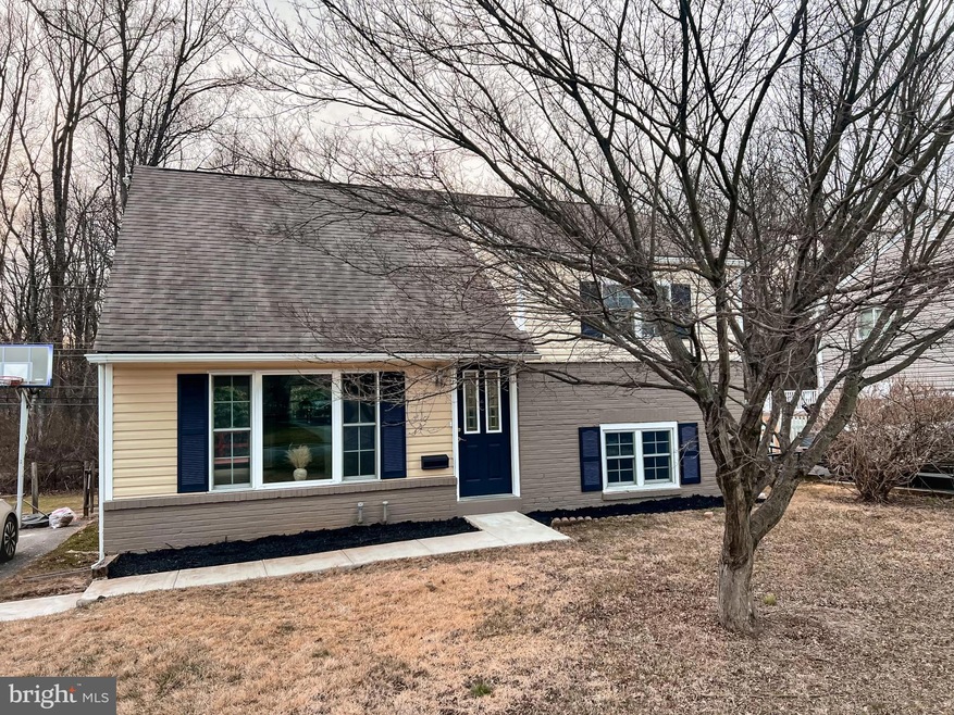 4 Greentree Ln, Malvern, PA 19355 - photo 1