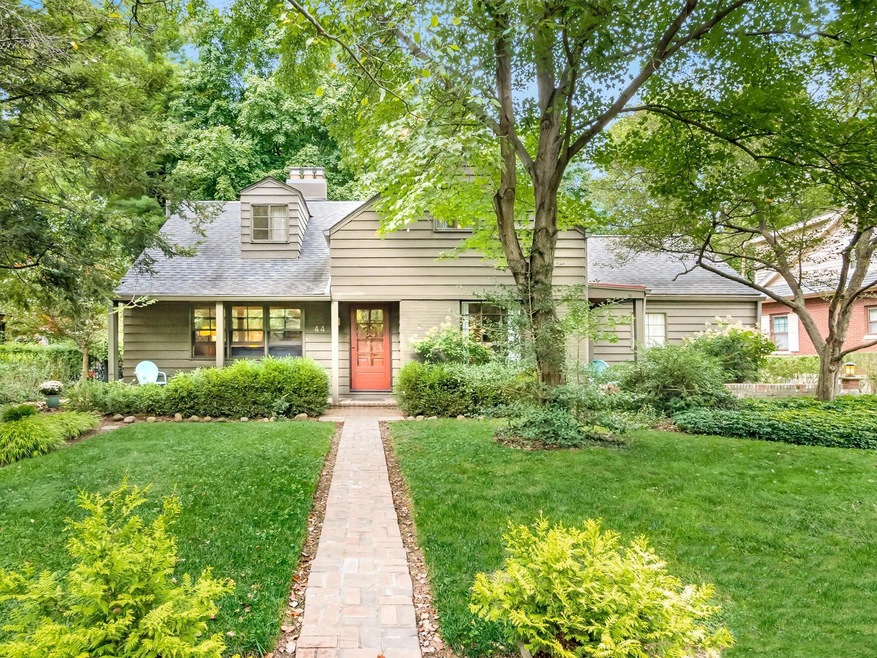 44 W Royal Forest Blvd, Columbus, OH 43214 - photo 1