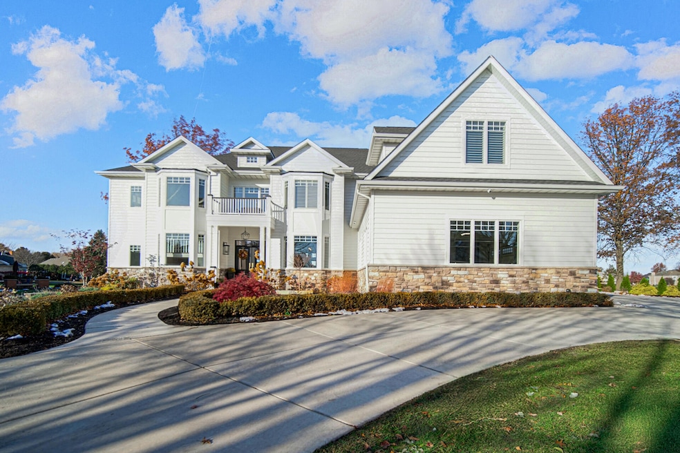 917 Perthshire Ln, Dyer, IN 46311 - photo 1