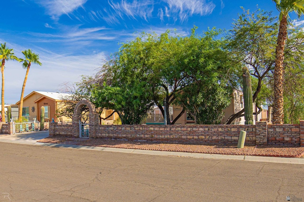 14251 E Fortuna Palms Place, Yuma, AZ 85367 - photo 1