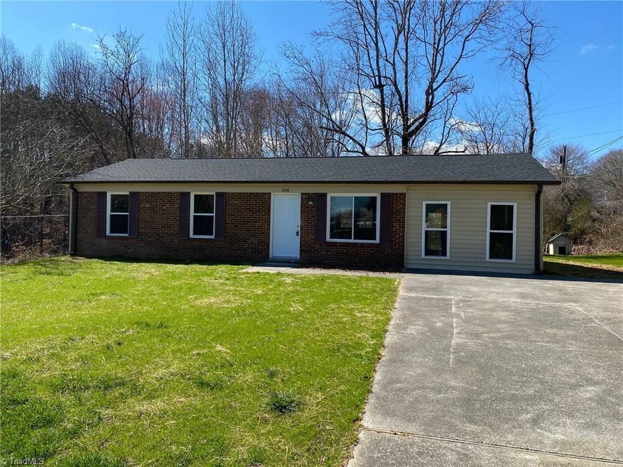 308 Weatherford Dr, King, NC 27021 - photo 1