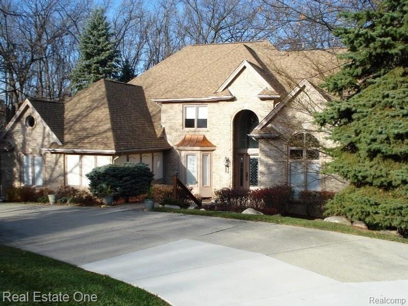 WOONDERFUL CRYSTAL CREEK SUBDIVISION