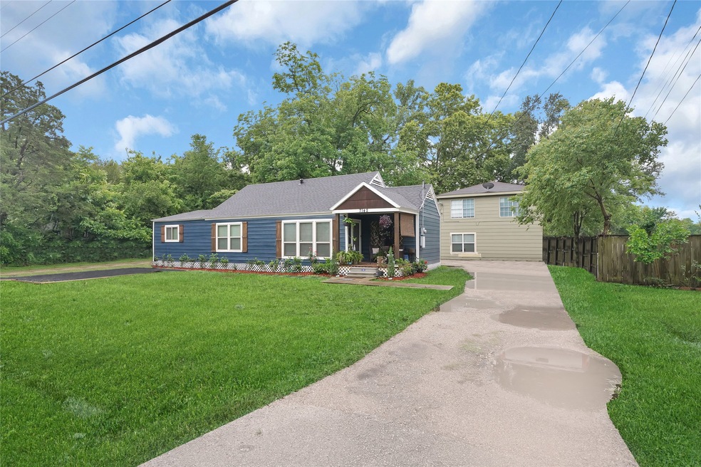 7142 Finch St, Houston, TX 77028 - photo 1