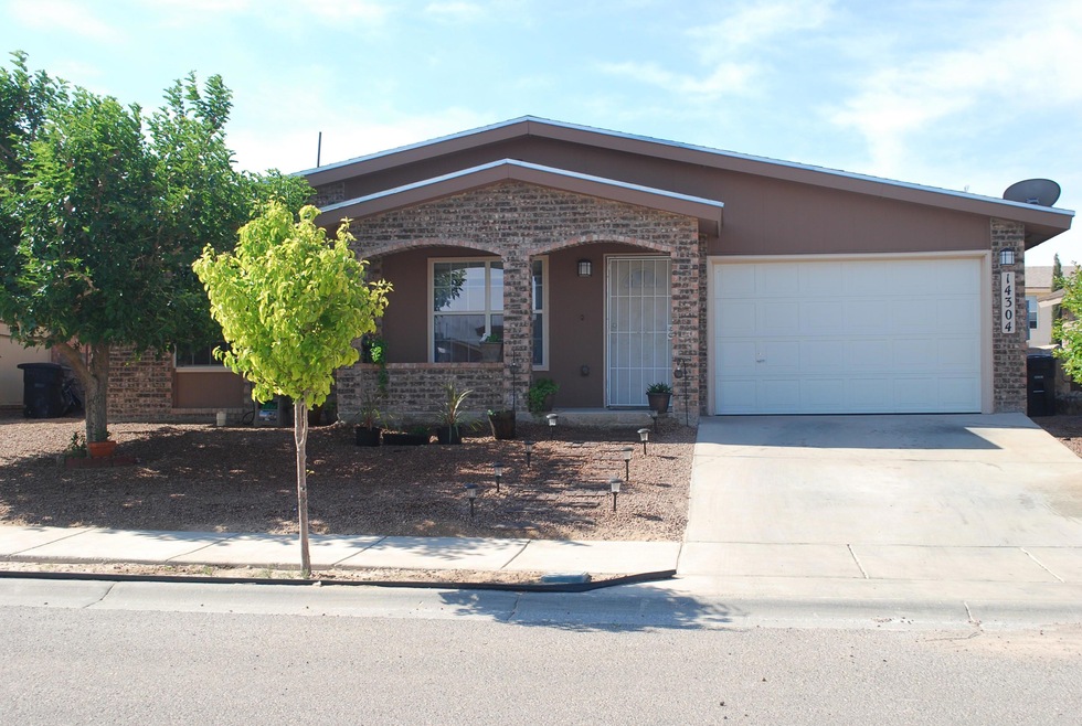 14304 Desierto Bueno Ave, El Paso, TX 79928 - photo 1