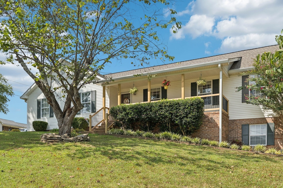 102 Steven Ct, Columbia, TN 38401 - photo 1