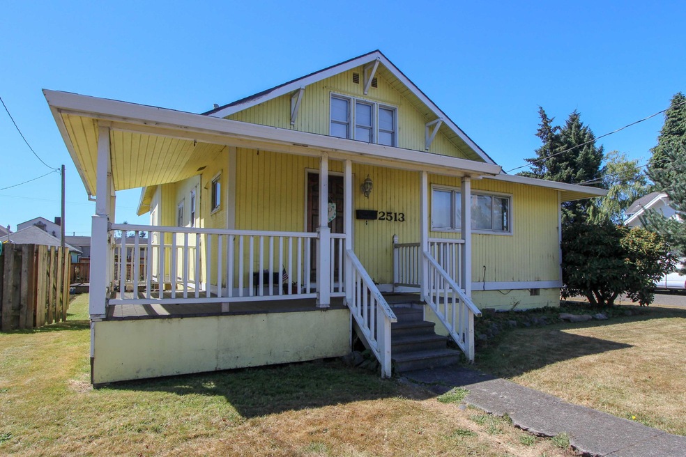 2513 1st St, Tillamook, OR 97141 - photo 1