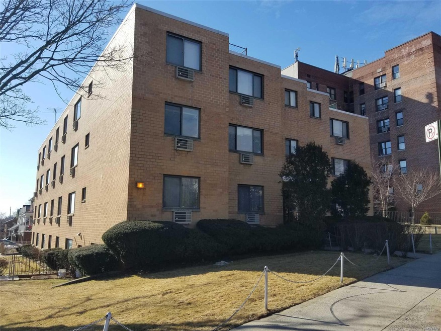 17020 Crocheron Ave unit 202, Flushing, NY 11358 - photo 1