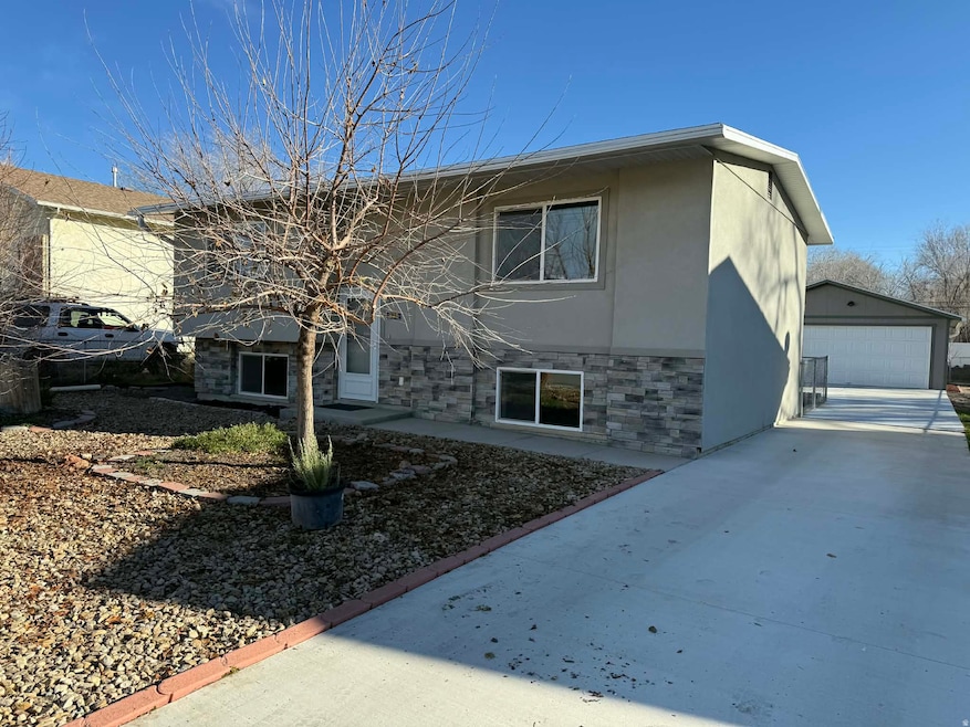 235 S 300 W, Price, UT 84501 - photo 1