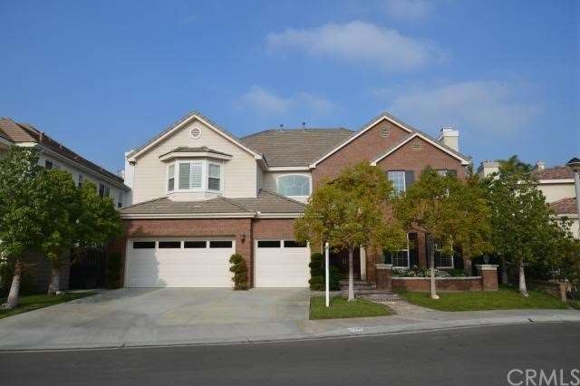 Main Front View 17230 Blue Spruce.