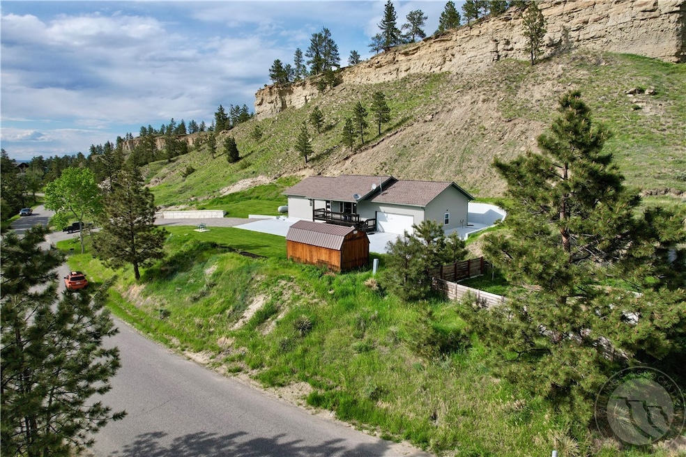 Valley of Emerald Hills