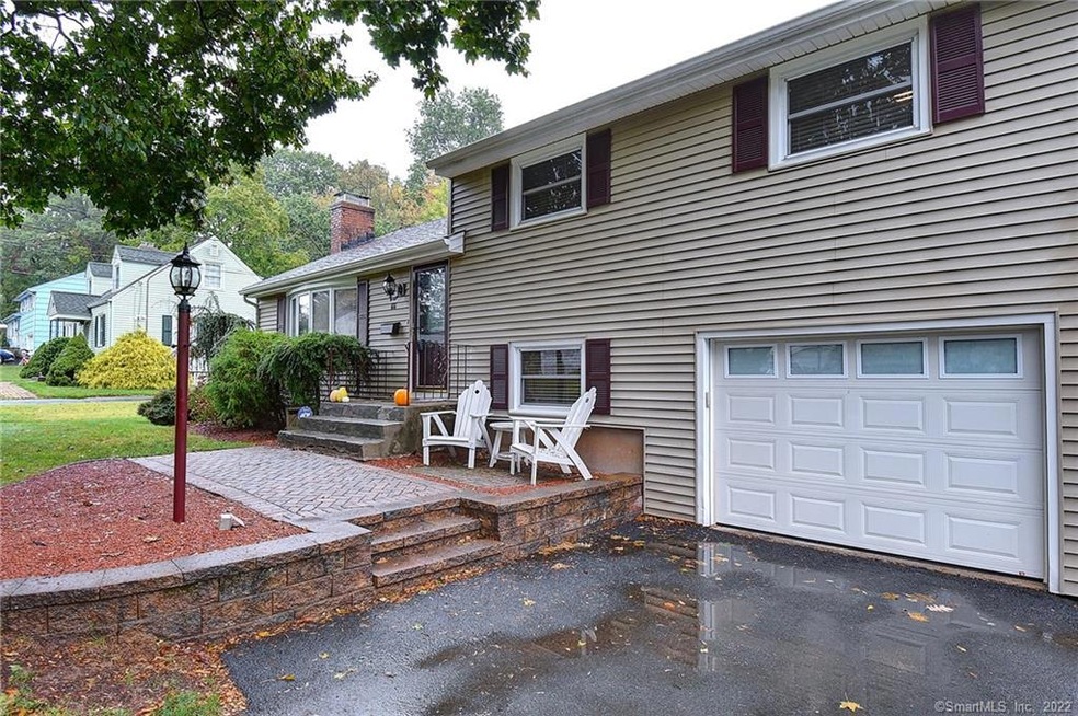 66 Woodbridge Rd, Newington, CT 06111 - photo 1