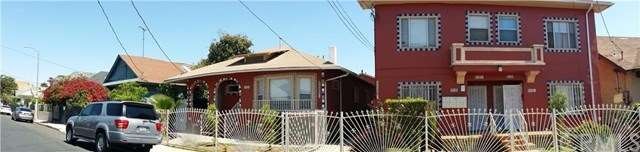 single Family Residence building and the 1-1 build