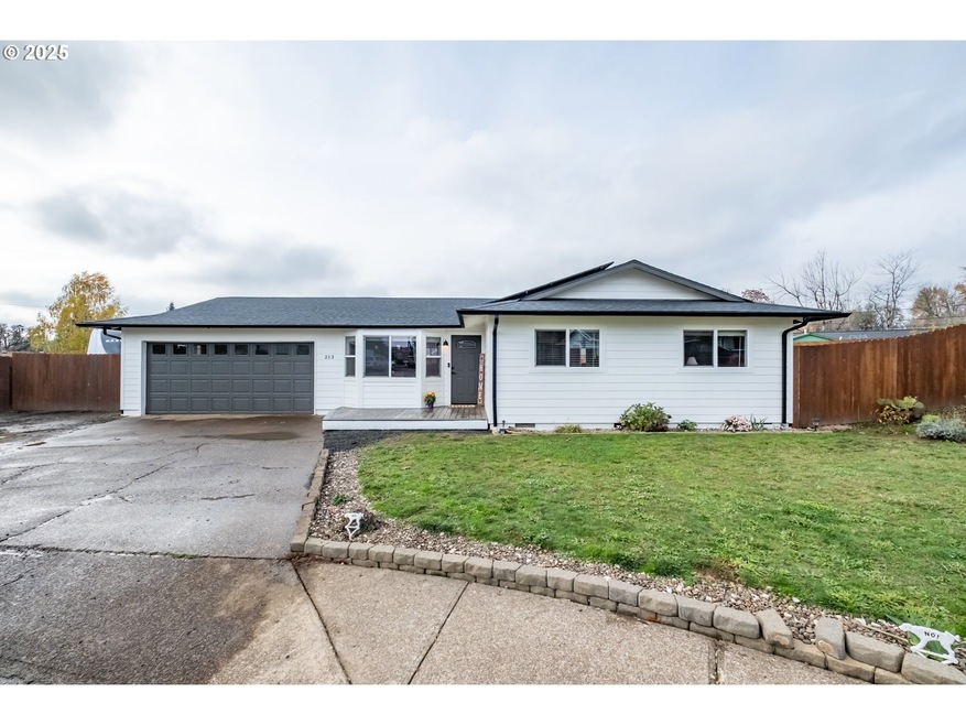 213 NW Lalack Ct, Dallas, OR 97338 - photo 1