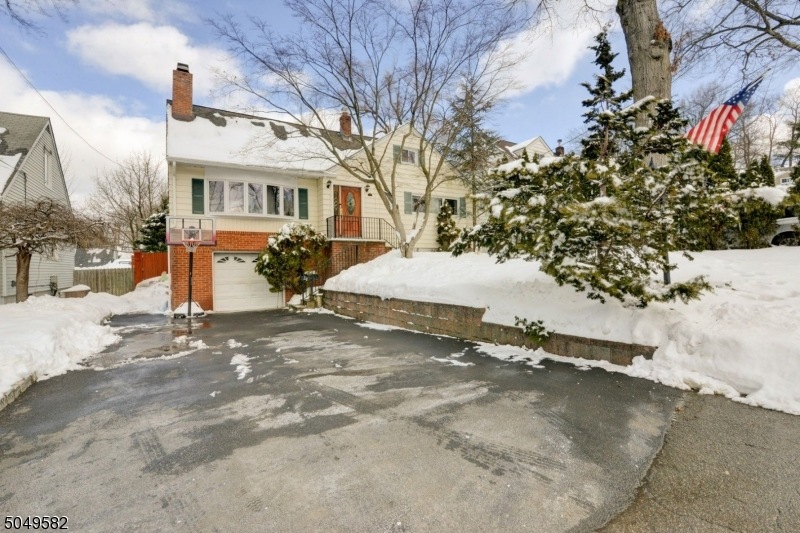 12 Bryn Mawr Rd, West Orange, NJ 07052 - photo 1