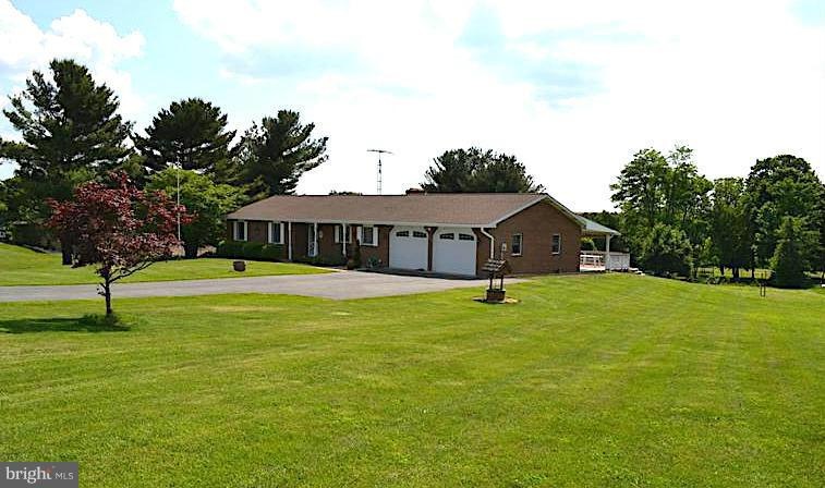 4559 White Church Rd, Chambersburg, PA 17202 - photo 1