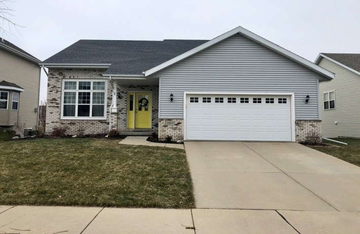 2865 Larkspur Ln, Fitchburg, WI 53711 - photo 1