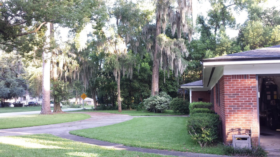 1502 Murray Dr, Jacksonville, FL 32205 - photo 1