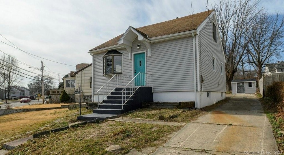 445 Rockwell Ave, Stratford, CT 06615 - photo 1