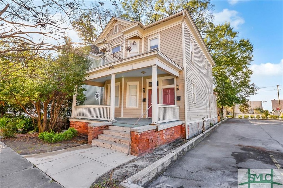 11 E 39th St, Savannah, GA 31401 - photo 1