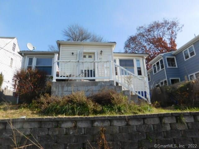 195 Oak St, Waterbury, CT 06704 - photo 1