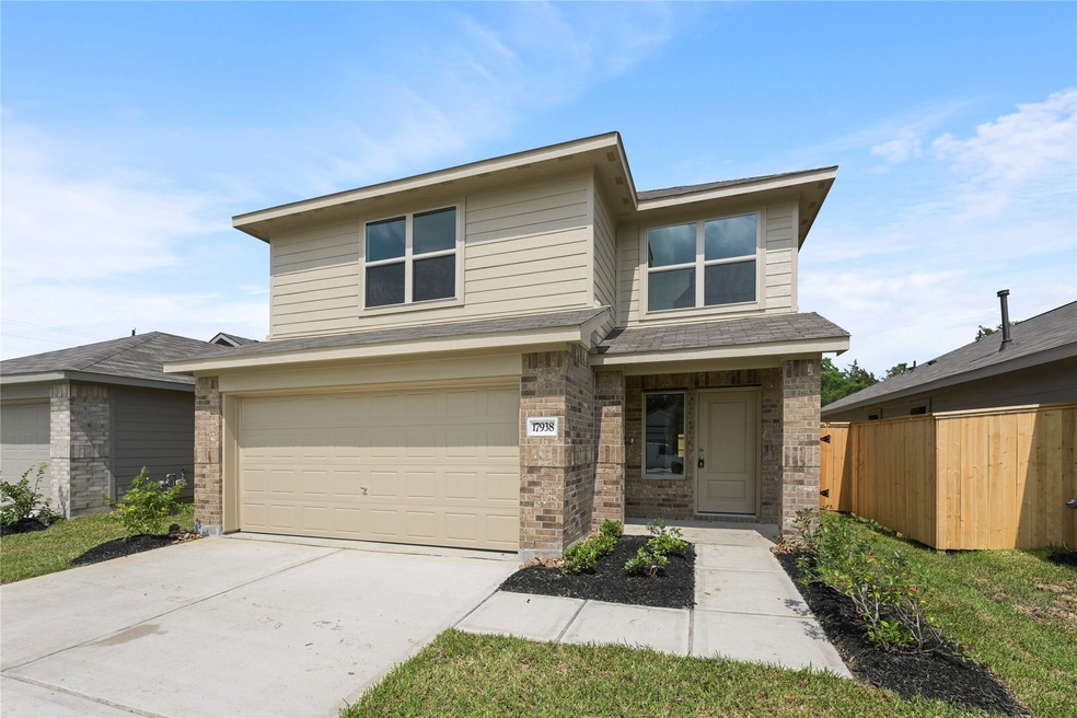 17938 Becker Landing Dr, Hockley, TX 77447 - photo 1