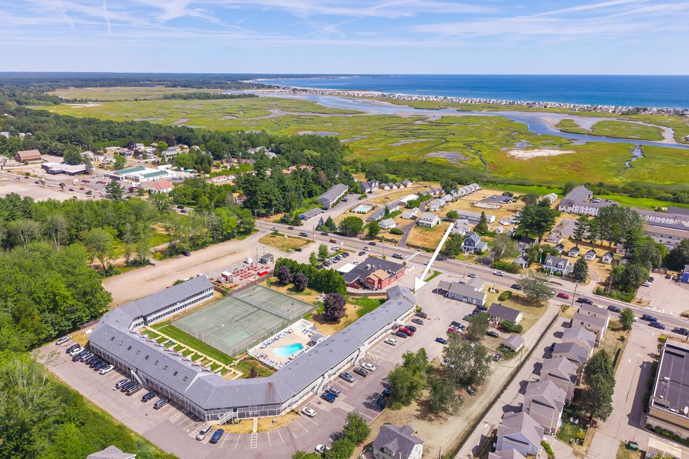 1072 Post Rd unit 102, Wells, ME 04090 - photo 1