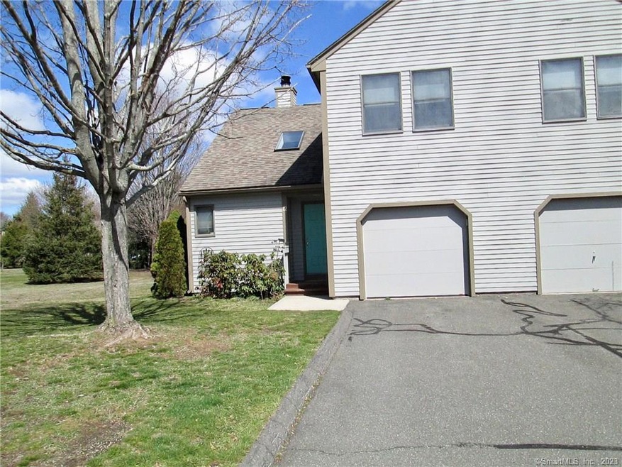 12 Elm Meadows unit 12, Enfield, CT 06082 - photo 1