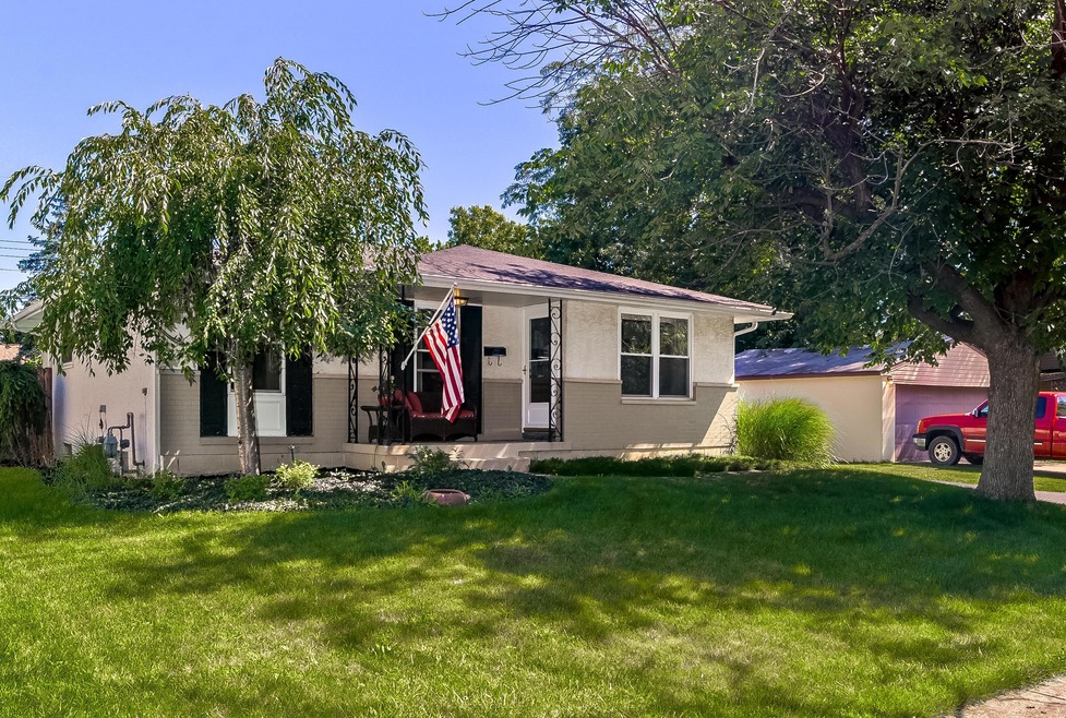 1420 Bosworth-71