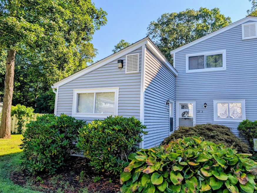 For Rent $1,600/month