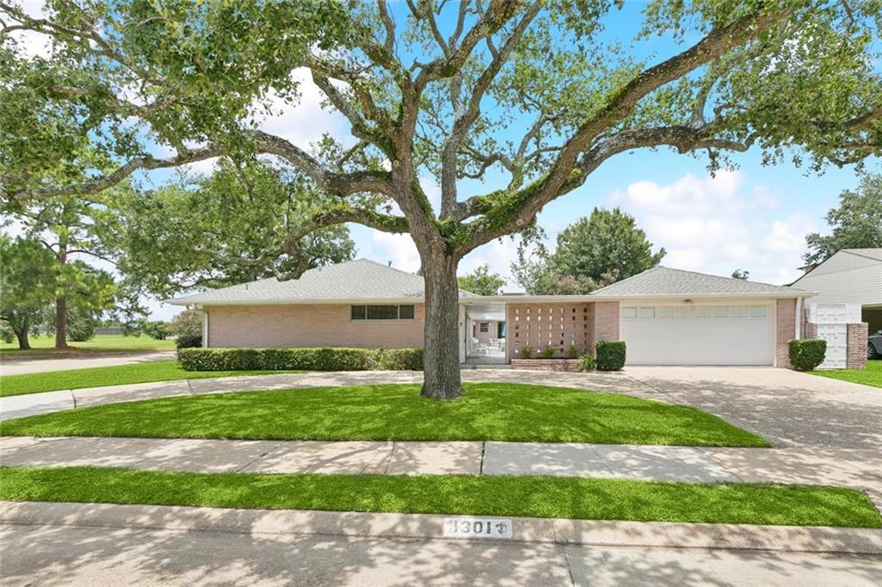 1301 Jay St, New Orleans, LA 70122 - photo 1