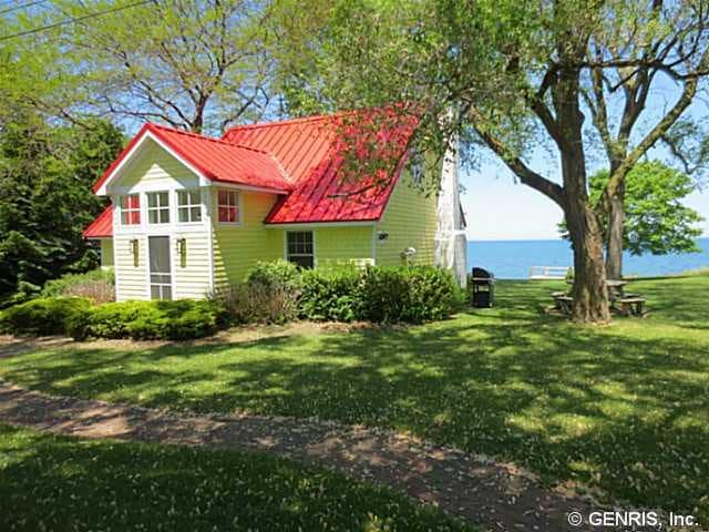 14761 Lakeshore Rd, Kent, NY 14477 - photo 1