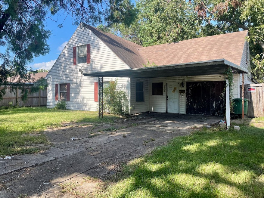 3030 Roe Dr, Houston, TX 77087 - photo 1