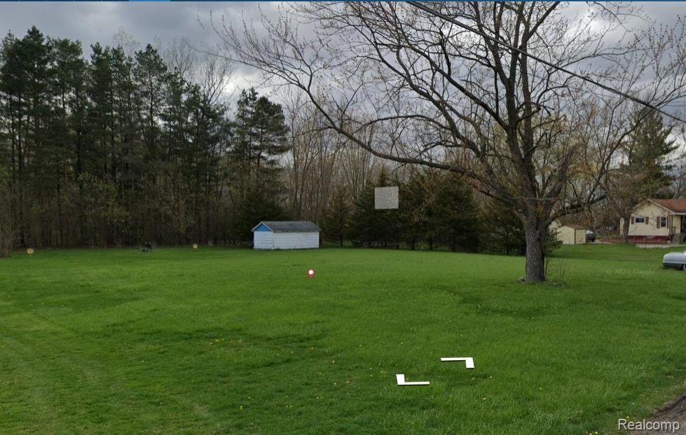 3524 Chalmers Rd, Saginaw, MI 48601 - photo 1