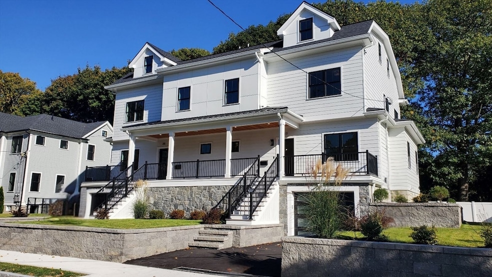 Sold $1,910,000 • Co-Listing Agent