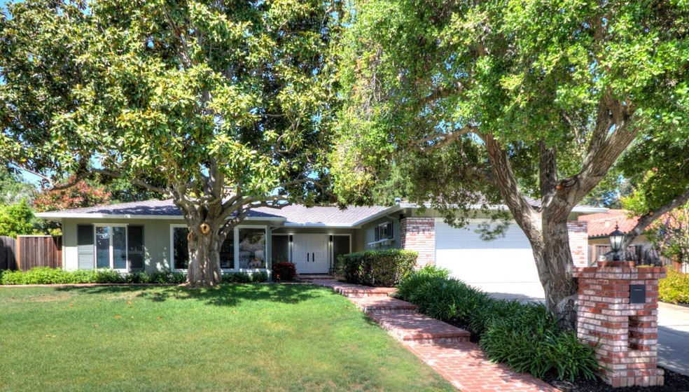 GORGEOUS RANCH HOME WITH LOS ALTOS SCHOOLS