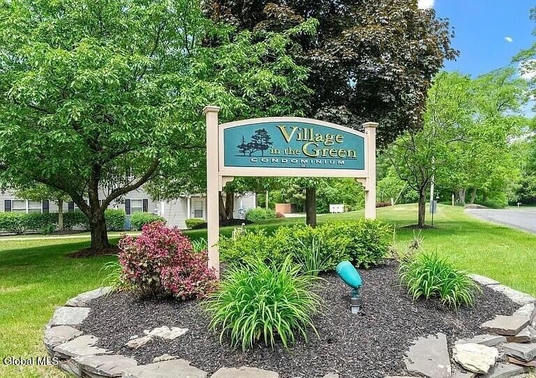 1208 Greenwich Dr, Albany, NY 12203 - photo 1