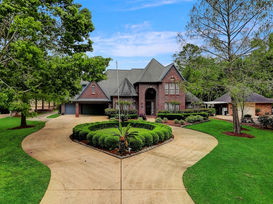 Welcome home to 920 Falling Leaf! Situated on a sprawling 1.33 acre lot in the heart of Friendswood!