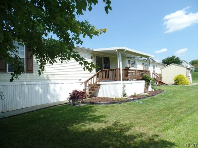 3473 Sherman Dr, Macungie, PA 18062 - photo 1